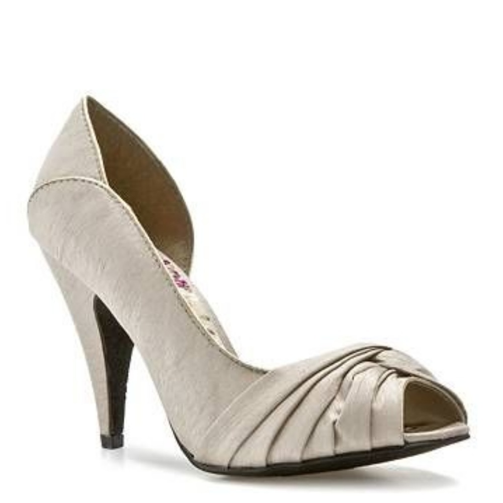 Rocketdog "Ownit" peep toe heels